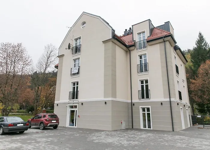 Apartament Vacationclub – Zdrojowa 7 11 *